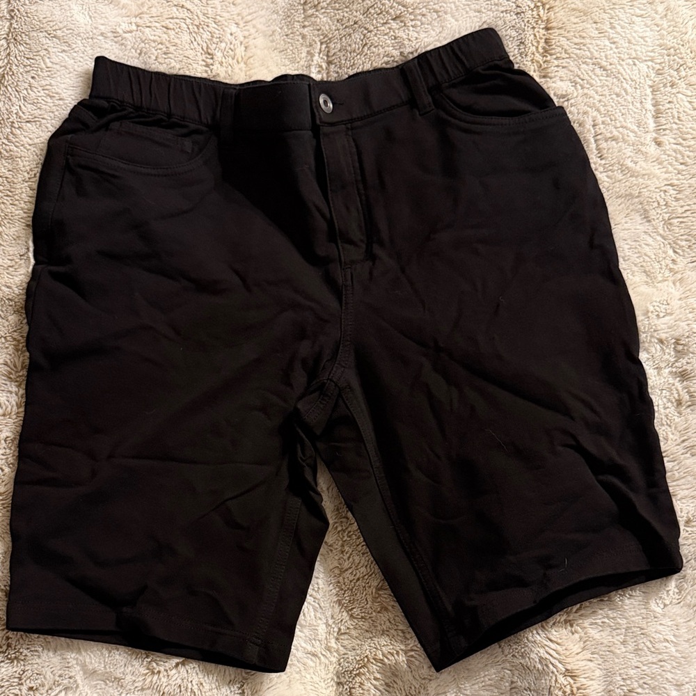 Cotton Bermuda Black Shorts - 12 - Picture 2 of 5